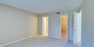 8735 Ramblewood Drive Gallery 11