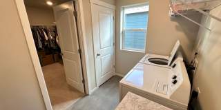 RENTAL! Spacious 6-Bedroom Home Near JBLM – Built in 2025 Gallery 16