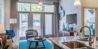 Advenir at One Eleven Gallery 17