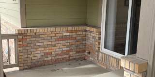 Townhome -2 bed 2.5 bath + bonus area Gallery 9