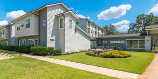 The Regency Gardens Gallery 18