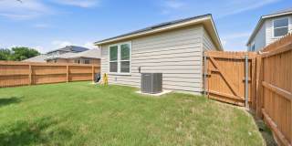 *COMING SOON* Kitchen Lovers Dream – Tons of Cabinet Space & Included Appliances! Gallery 35