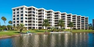 5760 MIDNIGHT PASS ROAD Gallery 31