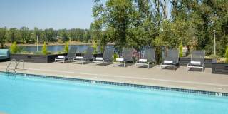 Edgewater at the Cove Gallery 23