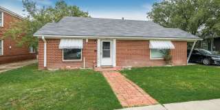 1 bed 1 bath near downtown! Gallery 1
