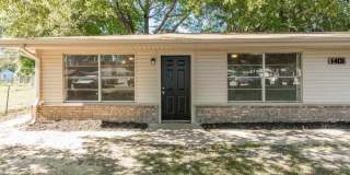 1401 Plummer Street Gallery 1