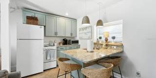 235 10TH AVENUE NE Gallery 26