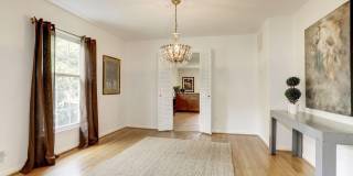 10239 GAINSBOROUGH Road Gallery 7