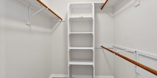 102 Riverside Drive unit: 306 Gallery 33