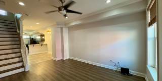 Beautiful 3Bed/2.5Bath Home in the City Gallery 3