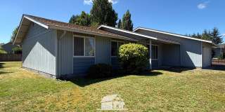 Spacious 3-Bed 2-Bath Tumwater Home with Large Yard! Close to I-5! Gallery 1