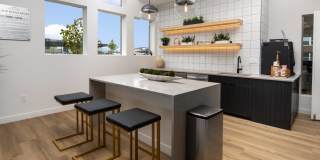 Nova West Gallery 15