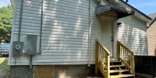 **Price reduced** Move-in Ready! Gallery 12