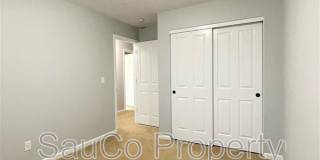 5246 Southeast Redberry Place Gallery 1
