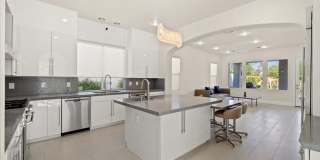 Exclusive 5-Bedroom Estate on the 12th Hole of Arroyo Golf Course in Red Rock Country Club Gallery 13