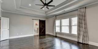 11653 Parkside Avenue Gallery 28