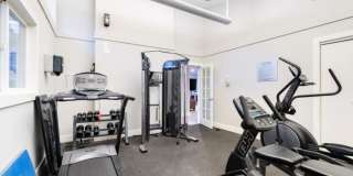 The Courtyard Apartment Homes Gallery 23