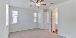 Legacy On Rockhill Gallery 107