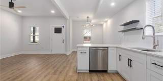 2027 Agnes Avenue Gallery 9