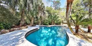 1000 Crooked Oak Court Gallery 1