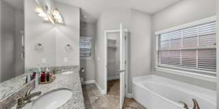 584 Quartz Gallery 12