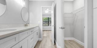 3912 ENGLISH COLONY Drive S Gallery 18