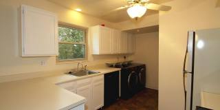 3 bed 2 bath Condo in Centennial! Gallery 7