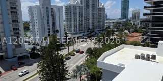 5825 Collins Ave Gallery 51