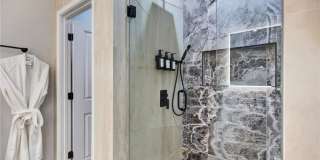 1445 Creekside Circle Gallery 25