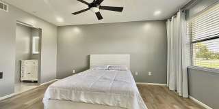 Spacious 2-Bedroom, 2-Bath Condo in Guard-Gated Community Gallery 6