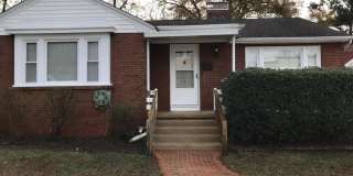 702 E 3rd Street Gallery 1