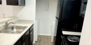 Henderson Flats Gallery 17