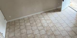 4683-4689 Cary Lane Gallery 4