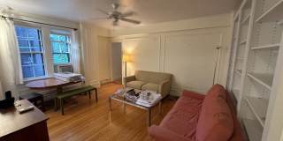 988 Memorial Dr. Gallery 10