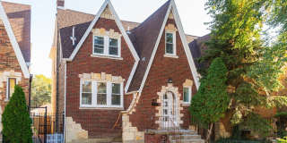 1809 Euclid Avenue Gallery 2