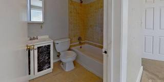5-Bedroom Home in Springfield! Gallery 15