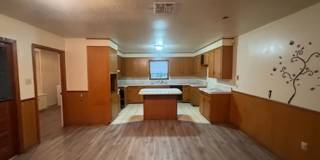 Charming 3-Bedroom Home Gallery 1