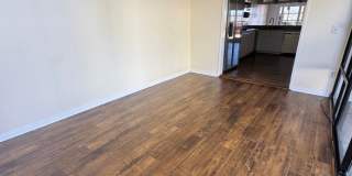 Scenic Cul-de-Sac Living with Stunning Mountain Views Gallery 6