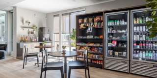 Aspect Gallery 18