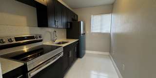 1920 Washington Avenue - 2 Gallery 1