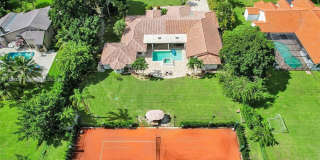 22180 Woodset Ln Gallery 1