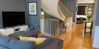 150 HERNDON MILLS Circle Gallery 3