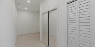 2234 West Irving Park Road Gallery 6