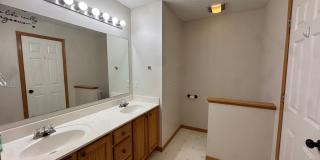 Luxurious 3 Bedroom, 2 Bathroom GORGEOUS townhome! Gallery 15