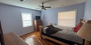 fully furnished 3-bedroom, 2-bathroom Gallery 3