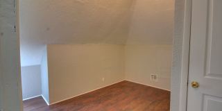 Upper level unit Gallery 18