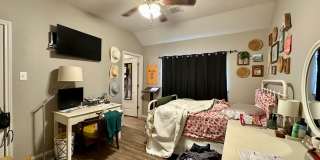 Spacious 4-Bed, 4.5-Bath Home in the Heart of the Baylor Bubble! Gallery 11