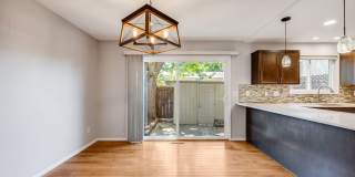 Updated 2BD Townhome | Private Patio | Community Amen Gallery 9