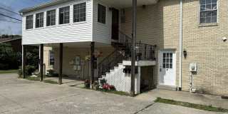415 Ridgewood Lane Gallery 1