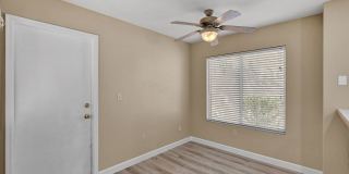 READY TO MOVE IN!!  Pristine Clean townhome in Sun City Summerlin! Gallery 18